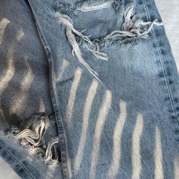 Zara Ripped Straight Jean - Picture 2 of 6